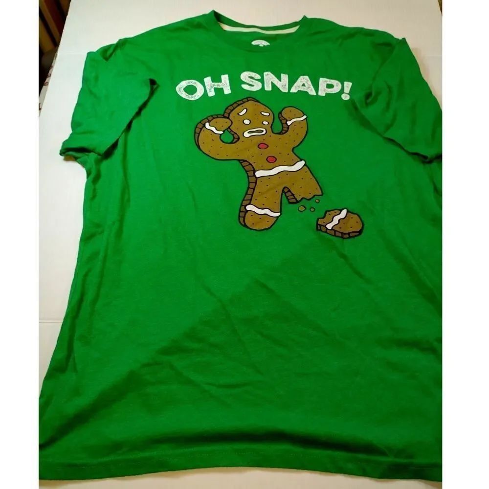 Holiday Times Men's Green "Oh Snap" Gingerbread Tee - L